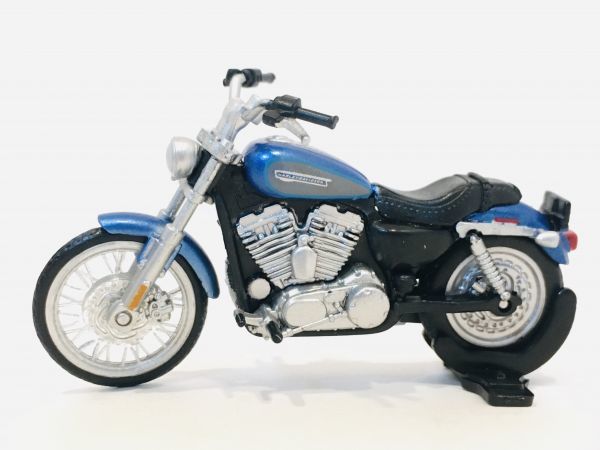 ハーレー　ミニチュア　フィギュア　バイク　乗り物　オートバイ　ハーレーダビットソン　XL1200　HARLEY-DAVIDSON_画像1