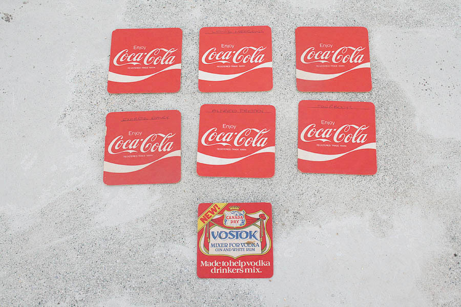 コカ・コーラ ビンテージ? コースター6枚 + カナダドライ コースター1枚 = 合計7枚セットでお届け! Coca Cola _ご覧の7枚をまとめてお届けします。