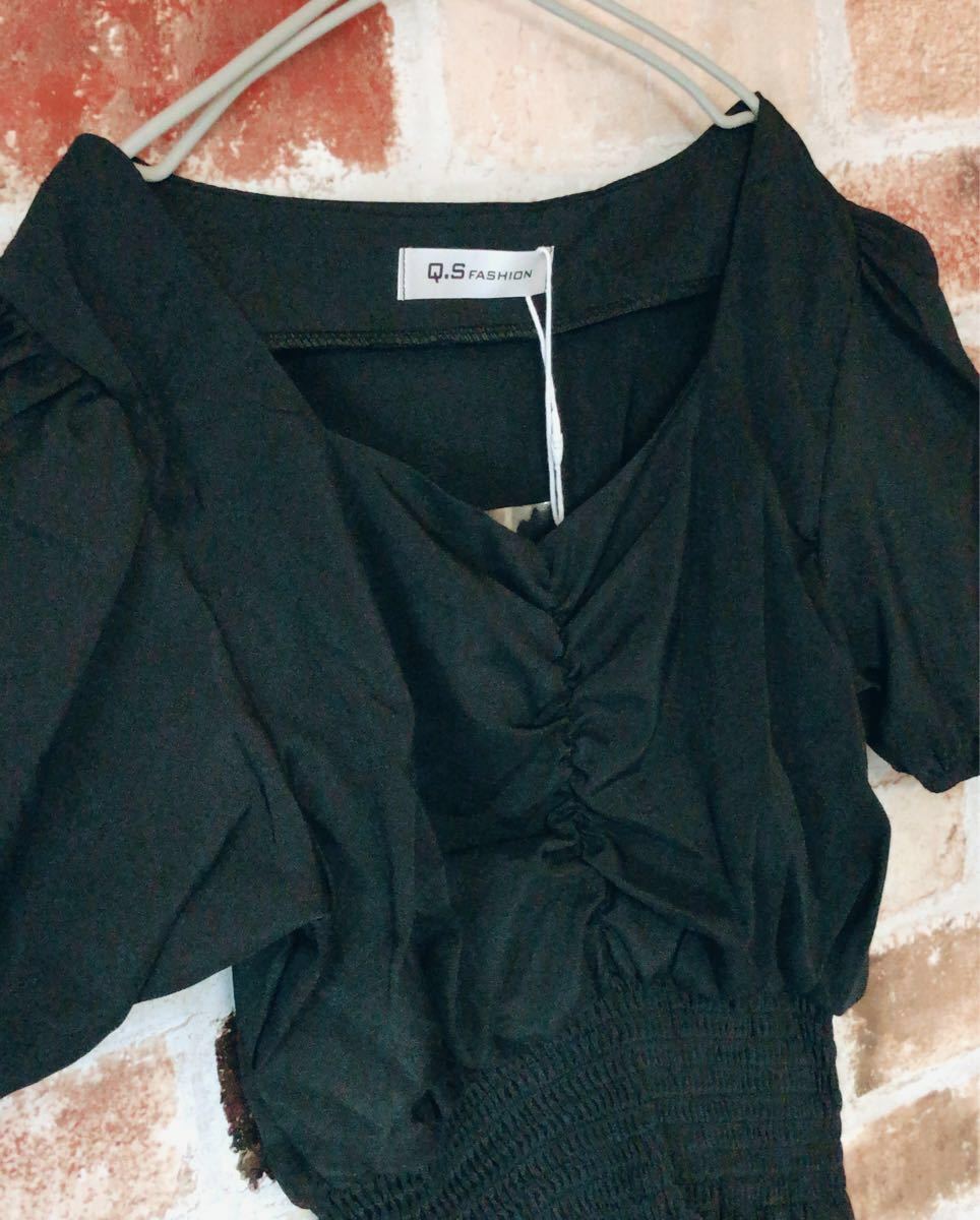 人気 パフスリーブ ブラウス 夏服 レディース 半袖 韓国ファッション ブラック