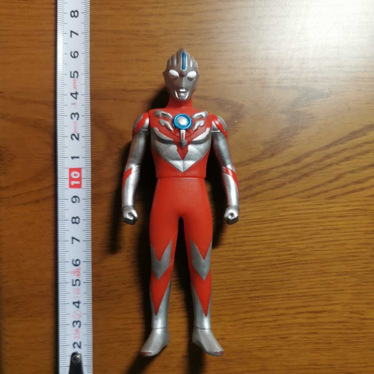 人気アイテム ウルトラマンオーブオーブ ファースト ソフビ