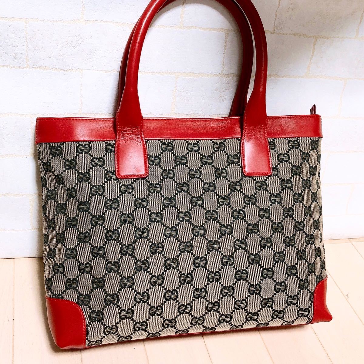 《美品》GUCCI(グッチ)ハンドバッグ