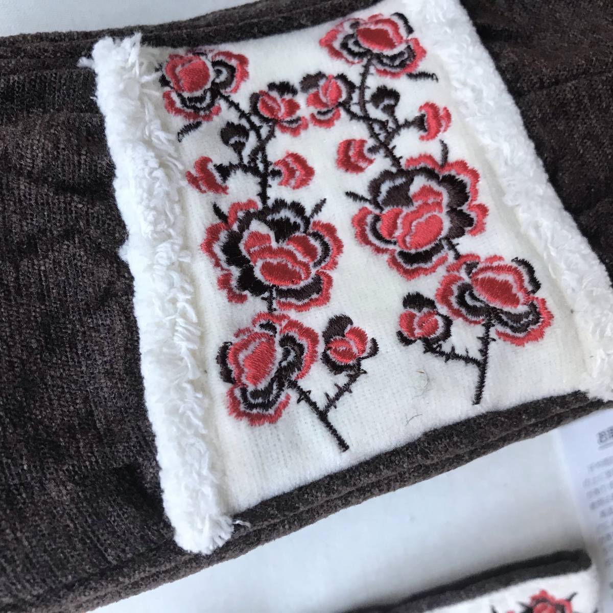 Premium Line ANNA SUI アナスイ ミニポーチ 刺繍 花 - 通販 - klosterschenke-scheyern.de