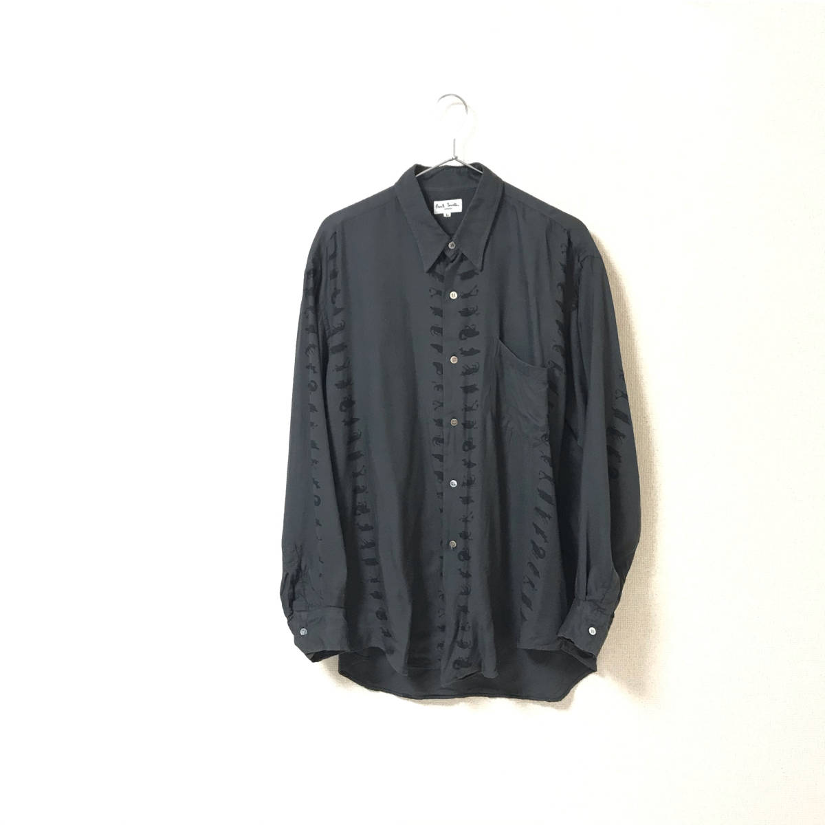 希少★Paul Smith LONDON ポールスミス★貝ボタン エキゾチックアニマル 総柄 長袖 レーヨン シャツ ワイシャツ グレー size L 管:A:10