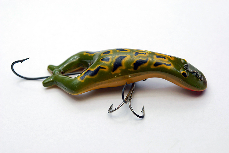 HEDDON LUNY FROG 3500,VINTAGE LURE.へドン 。ルーニー フロッグ