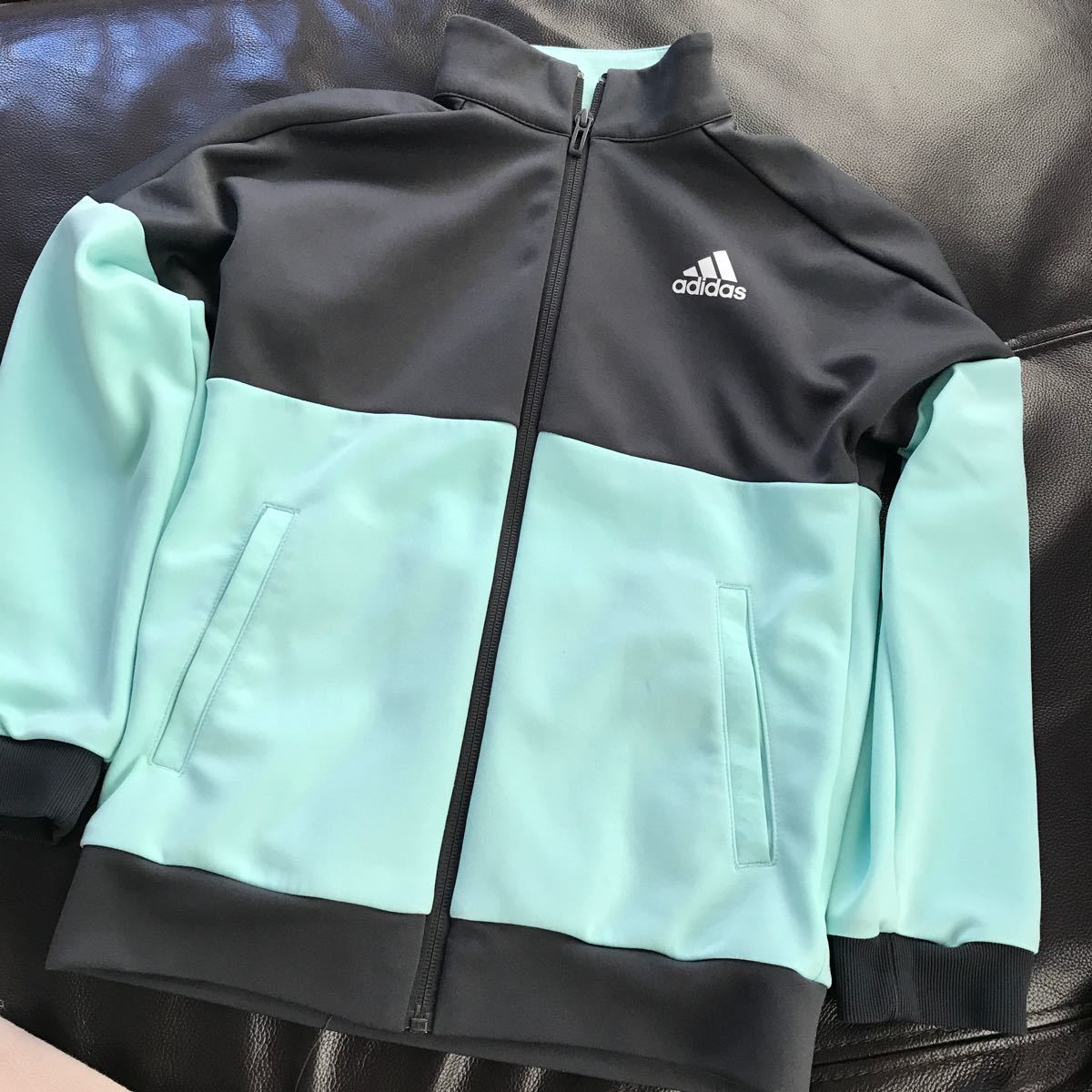 adidas ジャージ上下セット　140