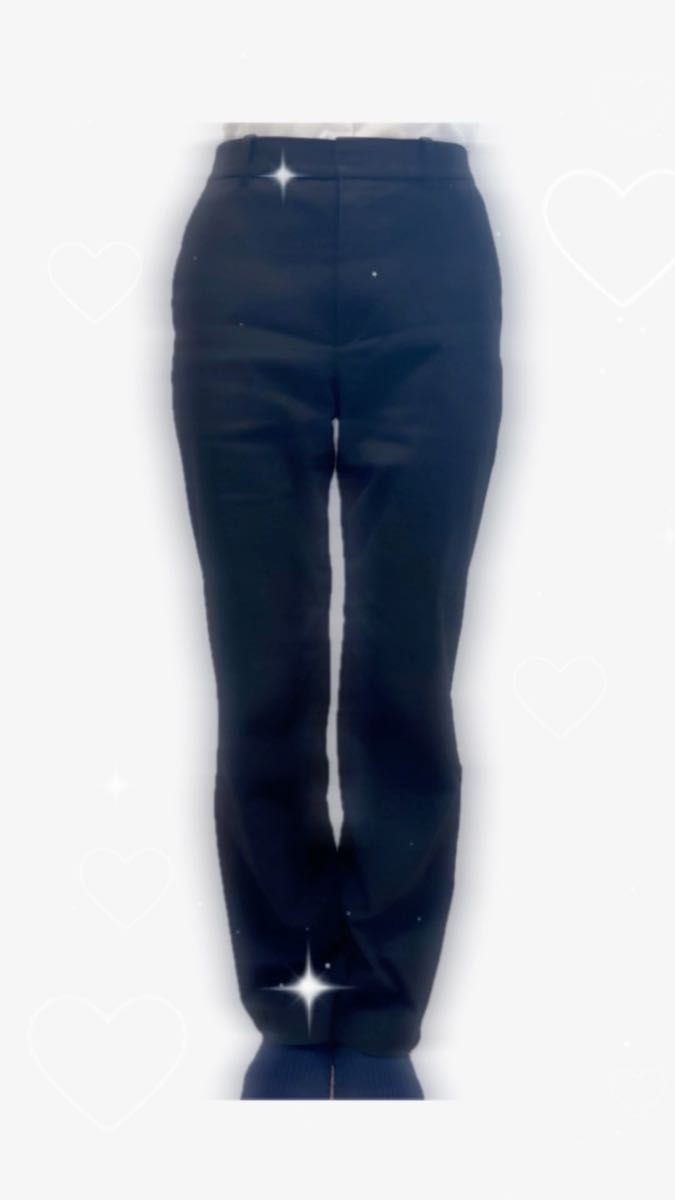 パンツ　黒　ズボン　ユニクロ　スーツのパンツ　バイト使用　受付嬢 ボトムス