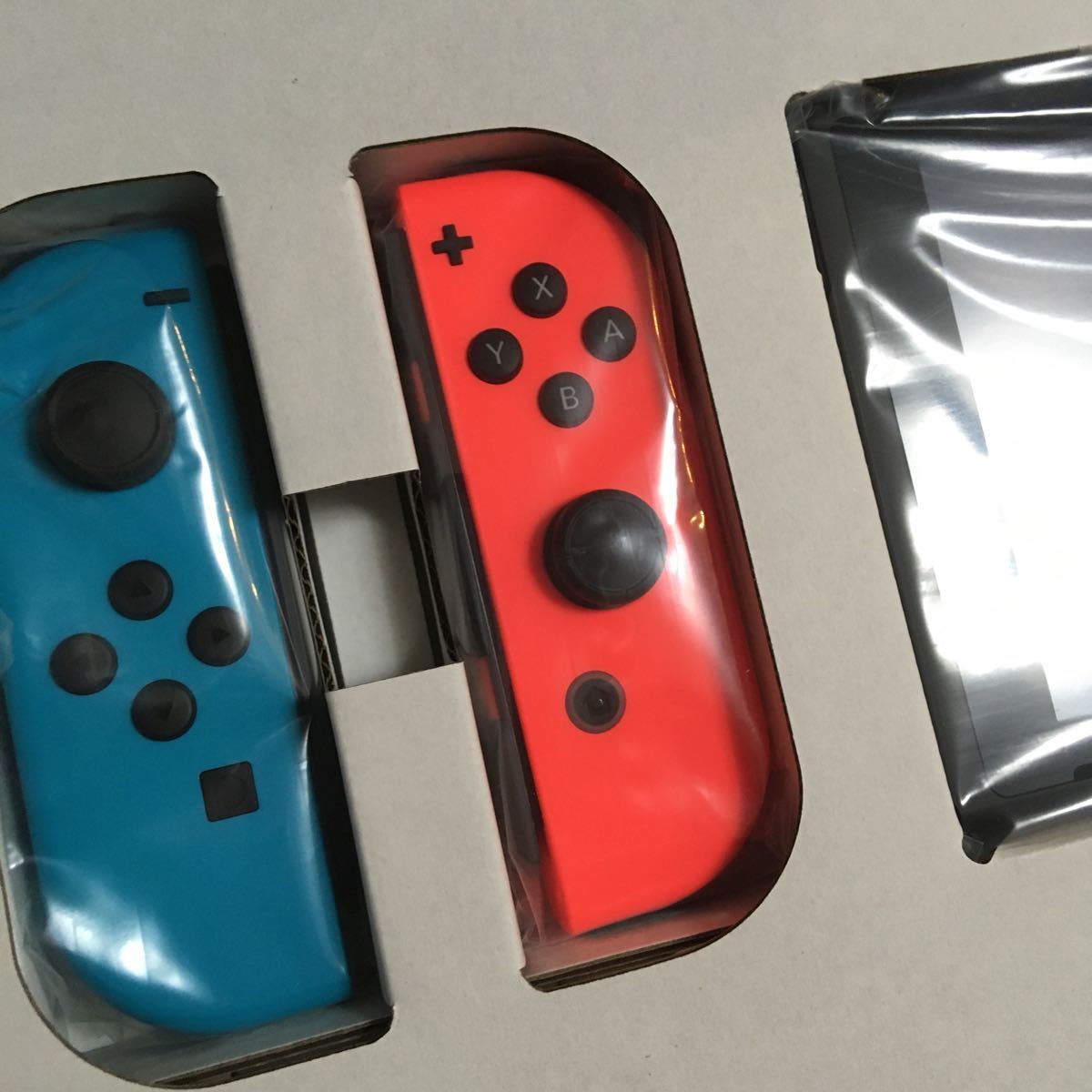 ニンテンドースイッチ最新型 Nintendo Switch ネオンレッドブルー