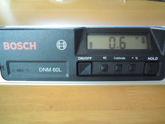 BOSCH DNM 60L デジタル測定器_画像1