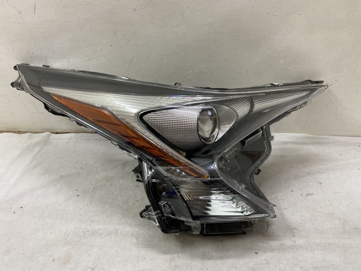 R21006 Prius ZVW50 previous term original head light right LED KOITO 47-75 81145-47691 stamp C1