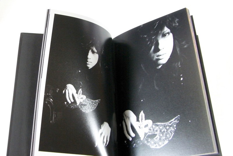 【清春・パンフ写真集・4冊セットBOX】RHYTHMLESS & PERSPECTIVE MONTHLY ACT 2010 SAW THE LIGHT & SHADE　TANATOS + EROS_画像4