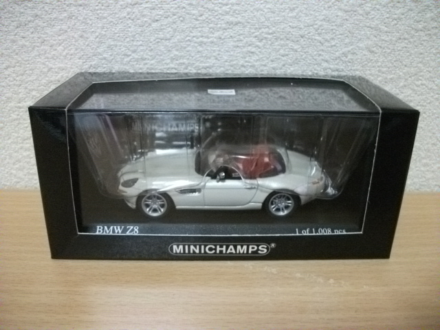 ◇ミニチャンプス　1/43　BMW　Z8　1999　white◇