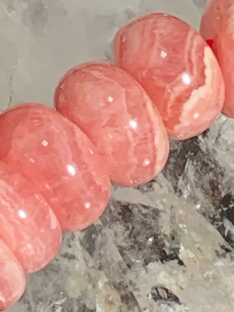 天然石　インカローズボタン型ロンデルブレスレット無染色