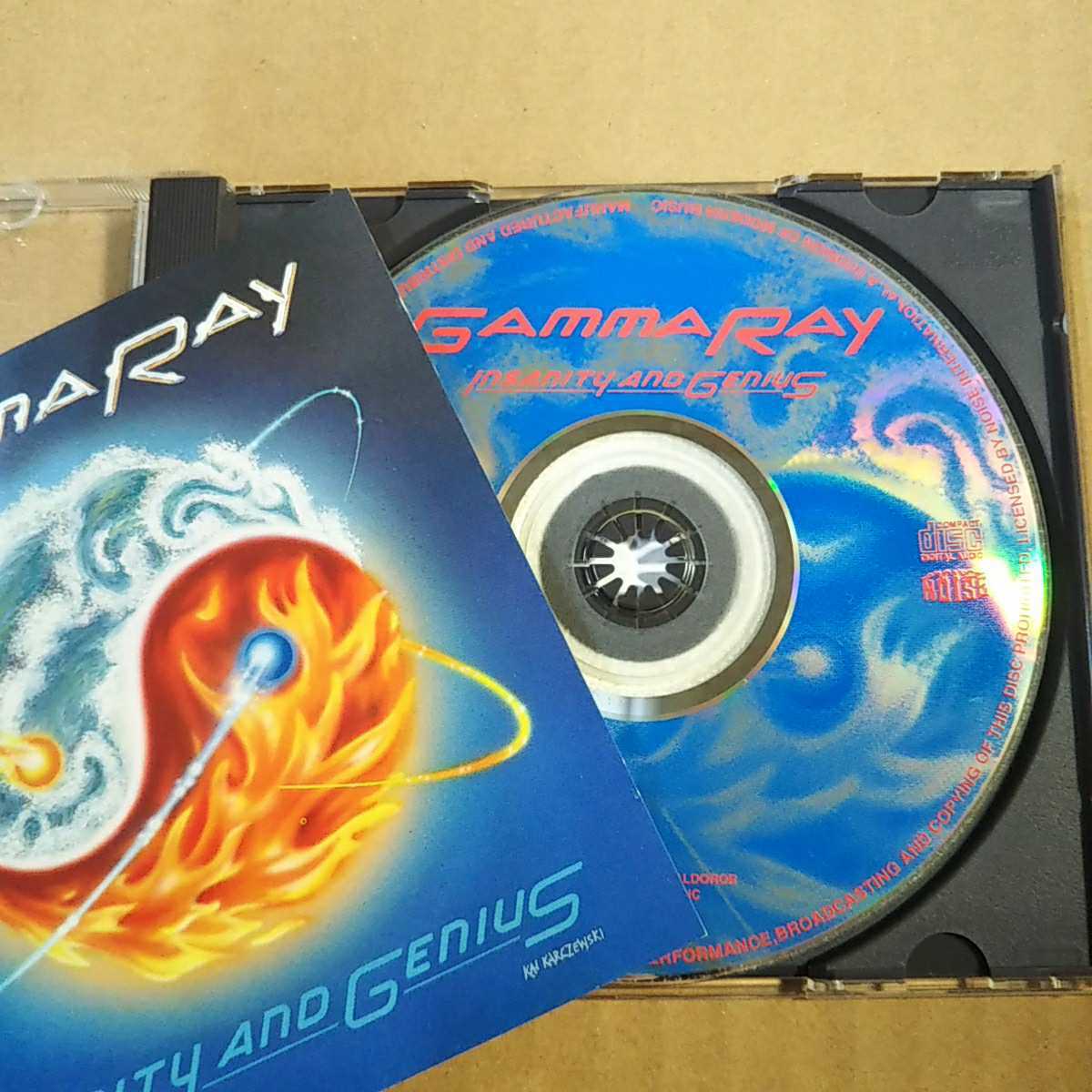 中古CD GAMMA RAY / ガンマ・レイ『INSANITY AND GENIUS』国内盤/帯無し VICP-5267【1427】