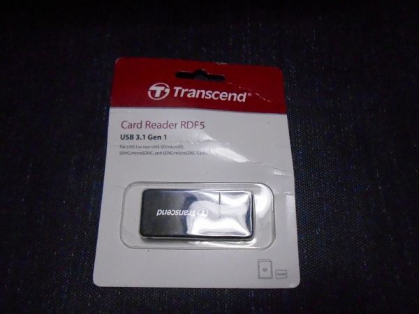 Transcend USB 3.1 Super Speed CARD READER (SD/SDHC UHS-I/SDXC UHS-I/microSDXC UHS-I ) BLACK TS-RDF5K_画像2
