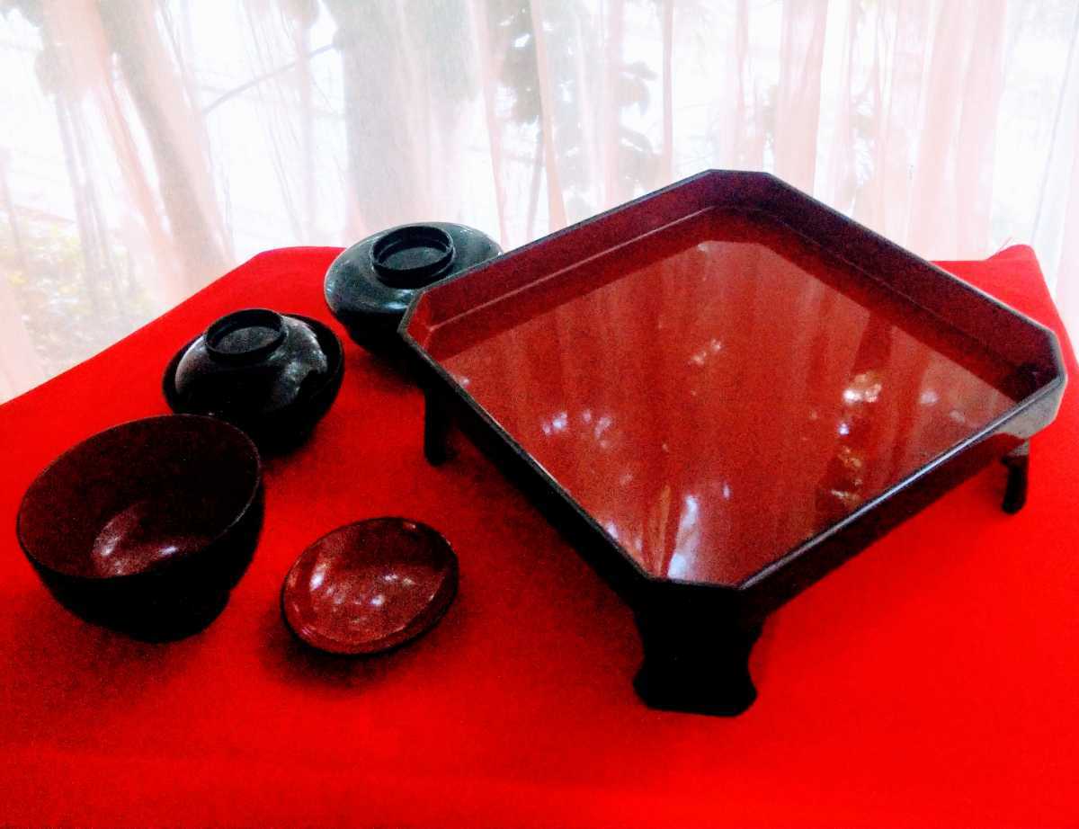  weaning ceremony Okuizome for festival . serving tray 100 day festival .. the first serving tray post-natal 100 day eyes lacquer coating wooden black inside . baby baby japanese . type .. thing . meal . beginning tableware 