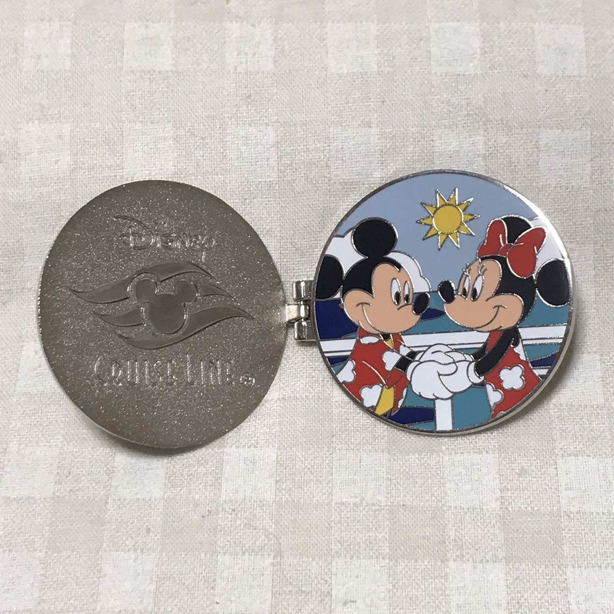 ヤフオク! - ディズニー クルーズライン ピンバッジ ミッキー 特売 ディズニークルーズライン ピン ミッキー キャラクターグッズ