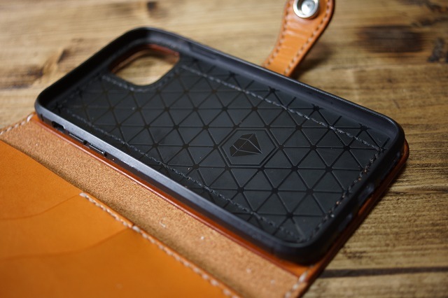 ハンドメイド パイソン iPhone 12ケース 横開き 8