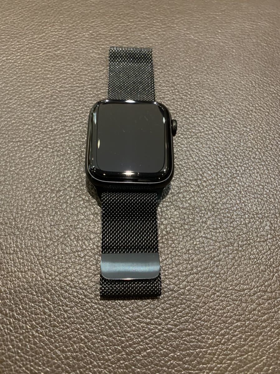 Apple Watch Series 4 Space black stainless steel 44mm original Mira ne-ze loop 