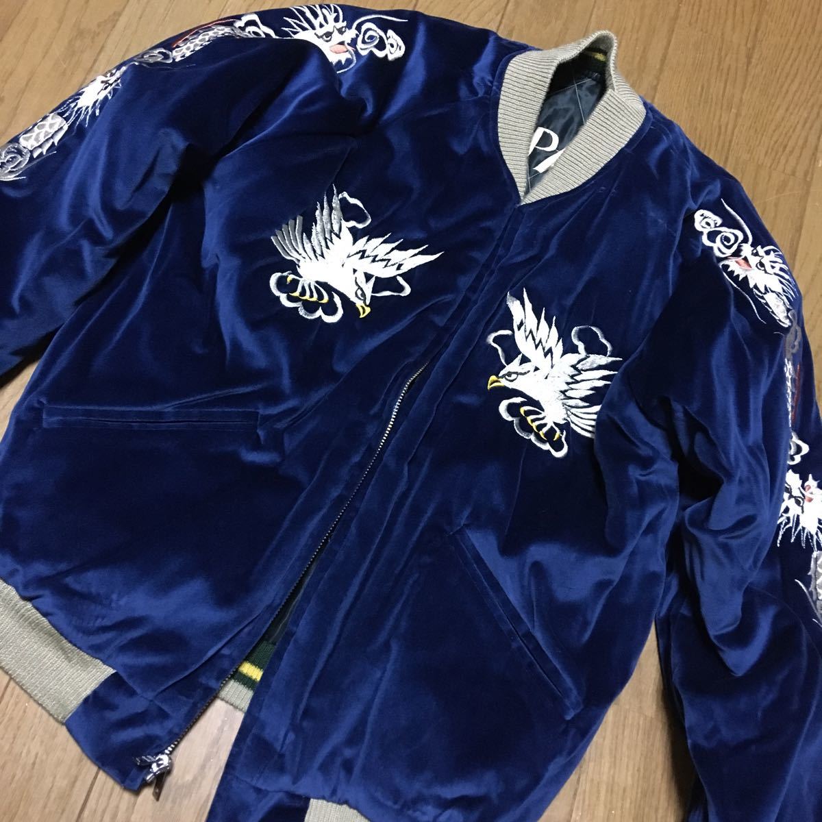東洋 スカジャン リバーシブル 別珍 ネイビー ブラック 鷹 虎 東洋 スカジャン リバーシブル 別珍 ネイビー ブラック 鷹 虎
