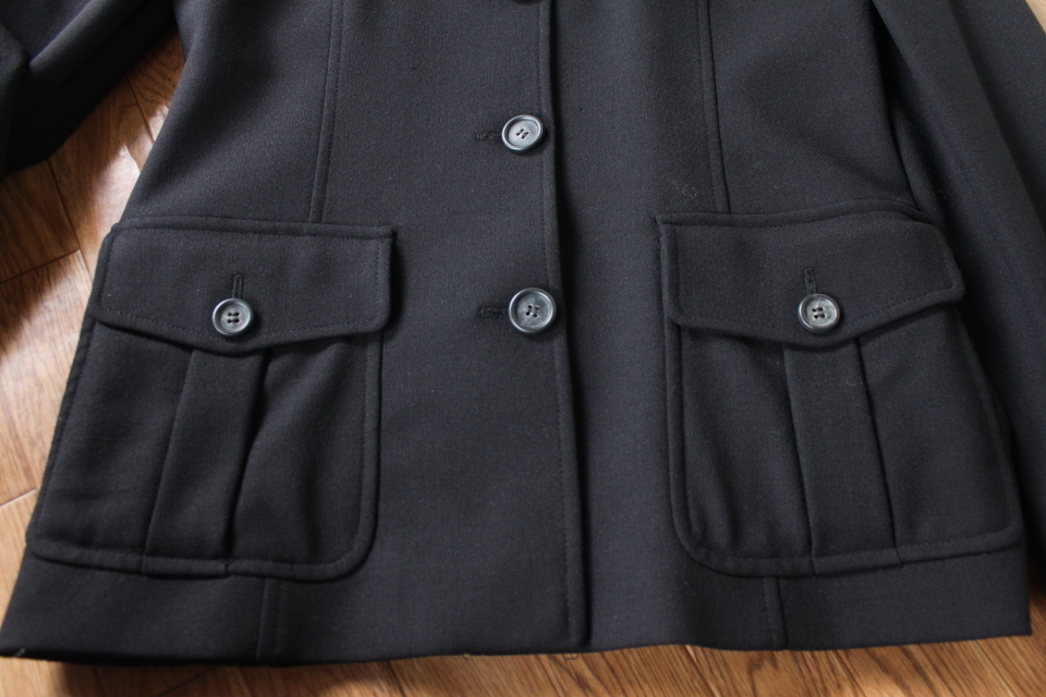 美品★イタリア製★送料無料★マックス&コー MAX&CO. ★とっても素敵なブラックジャケット size JI36_画像3