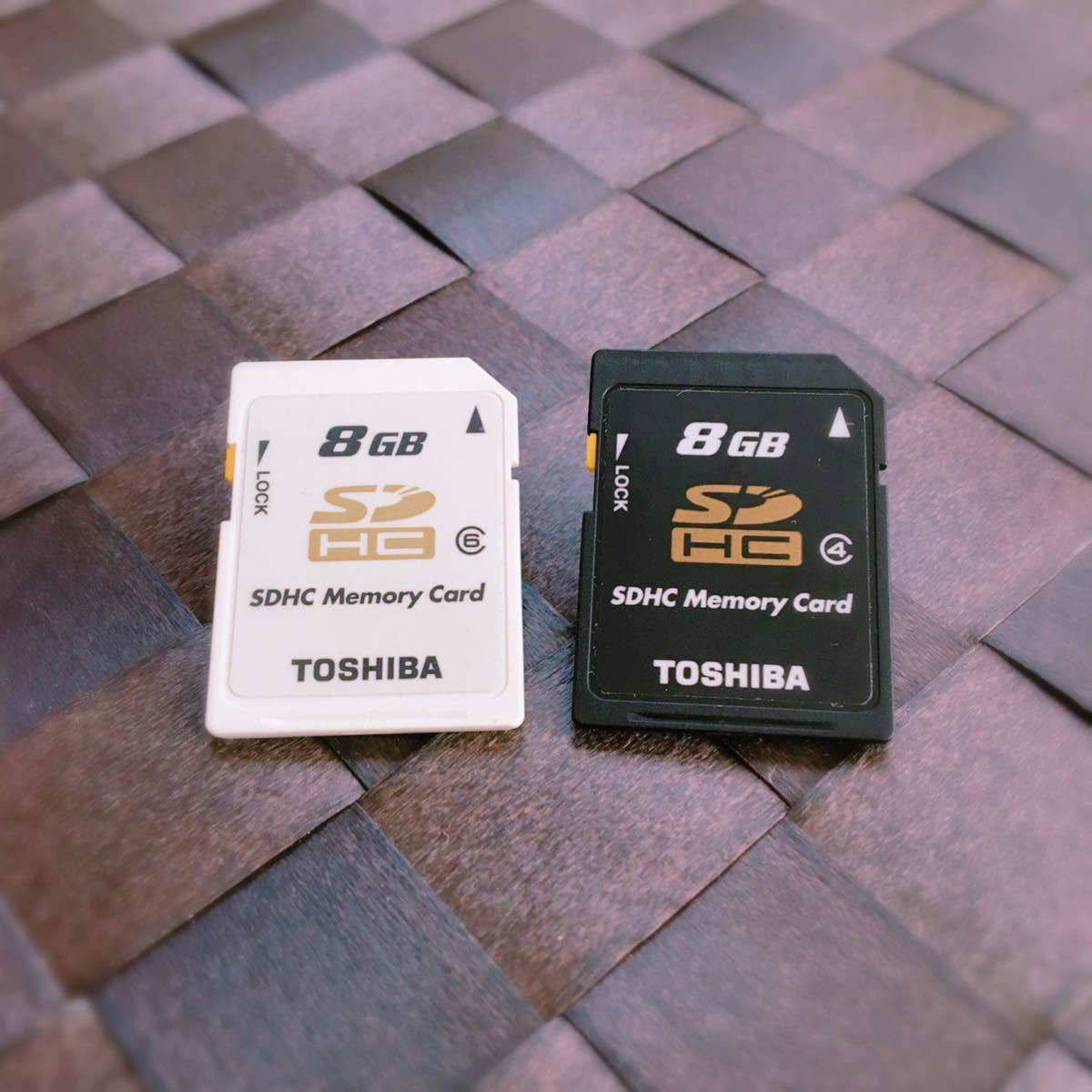 * TOSHIBA * Toshiba white black set * 8GB * digital camera SD card * memory card 8G