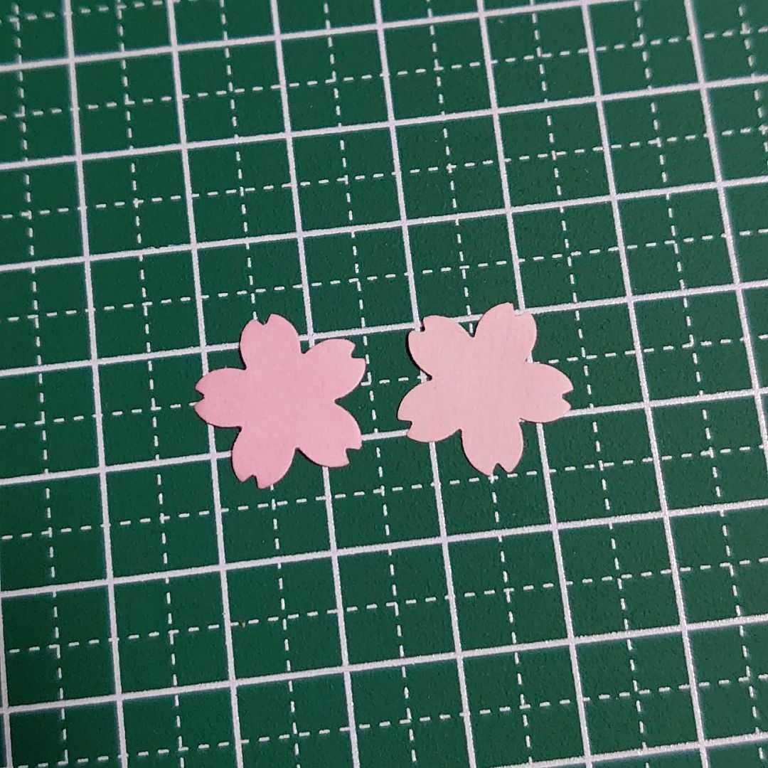 クラフトパンチ桜