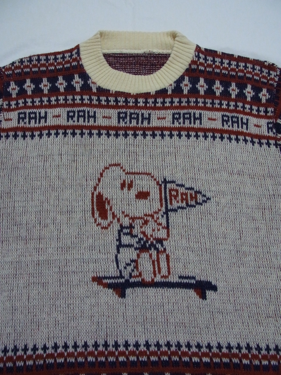 ☆ 70s ビンテージ Snoopy スヌーピー Joe Cool Rah Rah Rah ジャガード ニット セーター 生成り ☆USA古着 レディース 総柄 Arrow 60s 80s_画像3