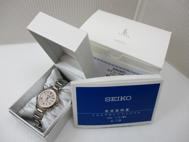T-49 SEIKO セイコー ルキア ソーラー電波 腕時計 レディース SSQV028