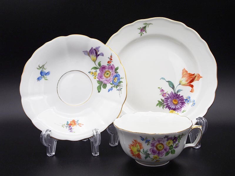 マイセン ベーシックフラワー 豪華五つ花 トリオ 1級品 MEISSEN カップ