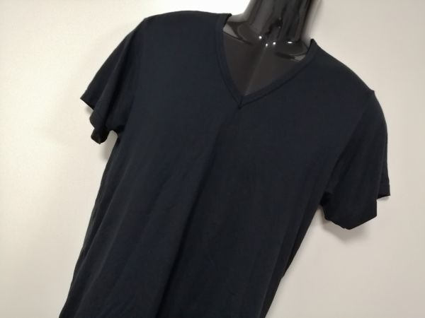 kkyj4526 ■ ユニクロ ■ HEATTECH EXTRA WARM Tシャツ インナー 半袖 Vネック ヒートテック 黒 L_画像2