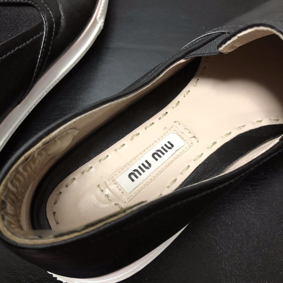 beautiful goods miu miu MiuMiu leather × metal fittings slip-on shoes shoes 