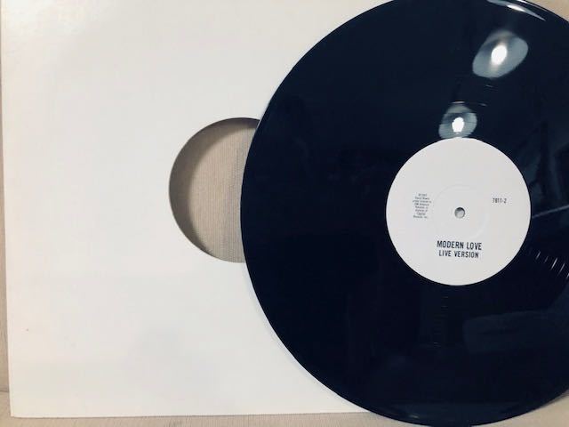 US record test Press . sound! David Bowie 2 Same Tracks&#34;MODERN LOVE&#34; record : beautiful handwriting . stamp :MATRIX # 7811-2-Z-1