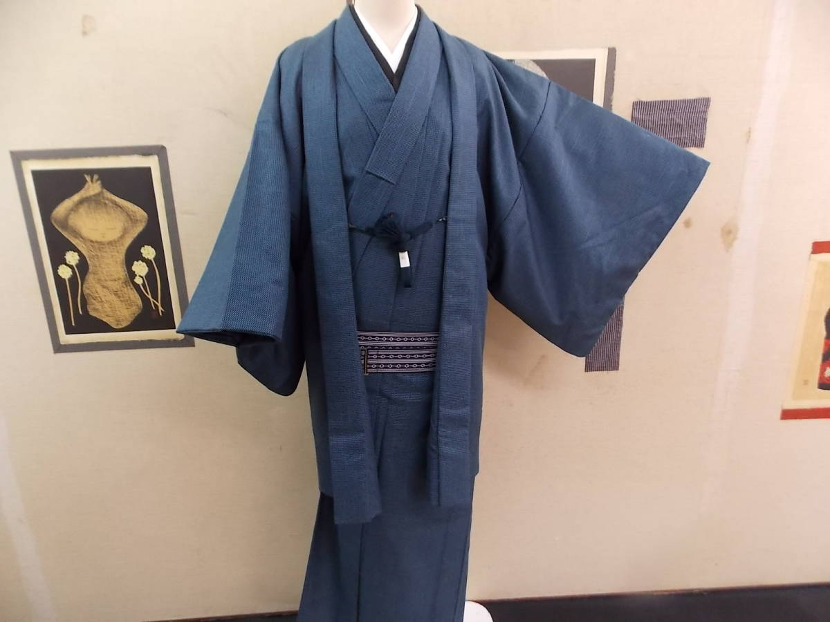 【セール】 きもの今昔1551 男の和服「俺の敵はだいたい俺です」男シルクウールのアンサンブル 画像①②色近い 一般 【セール】 きもの今昔1551 男の和服「俺の敵はだいたい俺です」男シルクウールのアンサンブル 画像①②色近い 一般