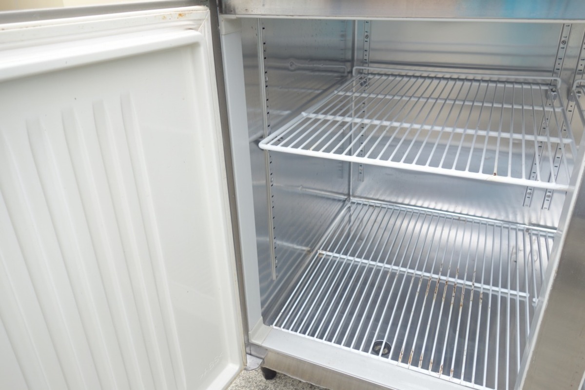 W1200 2011年 ホシザキ 業務用 4ドア冷凍冷蔵庫 HRF-120Z 100V 厨房 4面 最寄り営業所止め商品