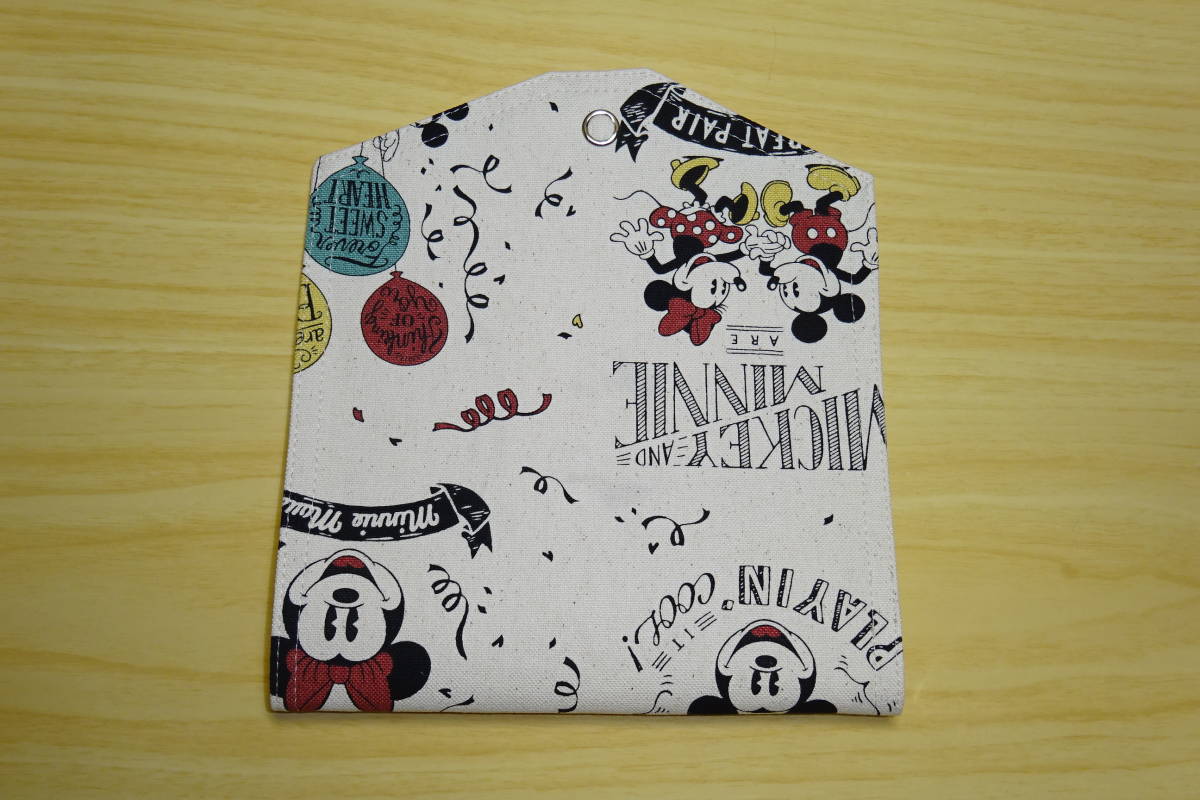  mask case 16×16. Mickey Mouse Minnie Mouse character unbleached cloth Flat type mask inserting hand made 