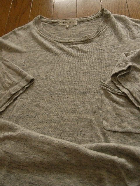THE SHOP TK（タケオキクチ）かっこいい半袖Tシャツ　ニット地　淡いグレー系　サイズL