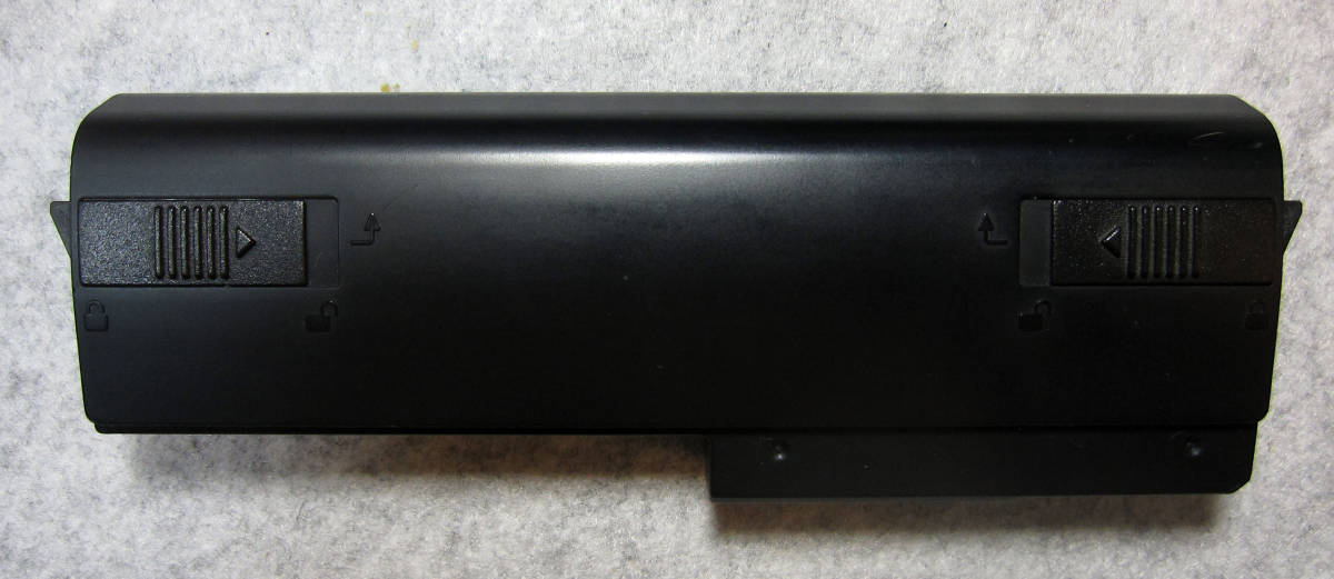 B038 Panasonic CF-VZSU54U バッテリー レターパックプラス可 ジャンク扱い_画像4