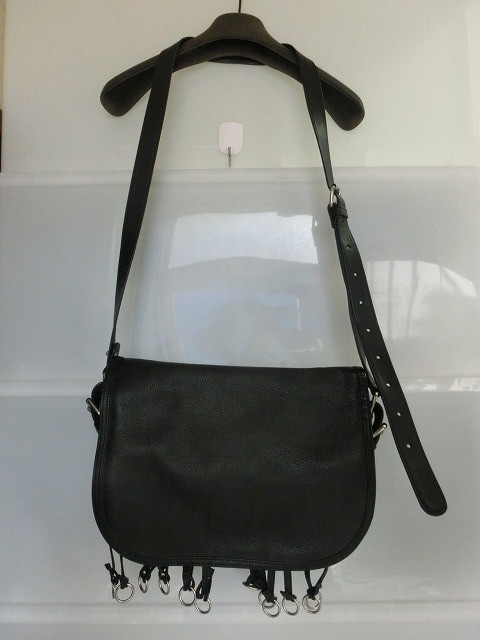 BALMAIN кожа сумка на плечо 6 полосный ремешок черный Balmain 