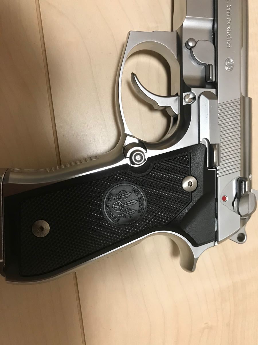 生産終了品 東京マルイM9A1ステンレスシルバーモデル ガス 生産終了品 東京マルイM9A1ステンレスシルバーモデル ガス