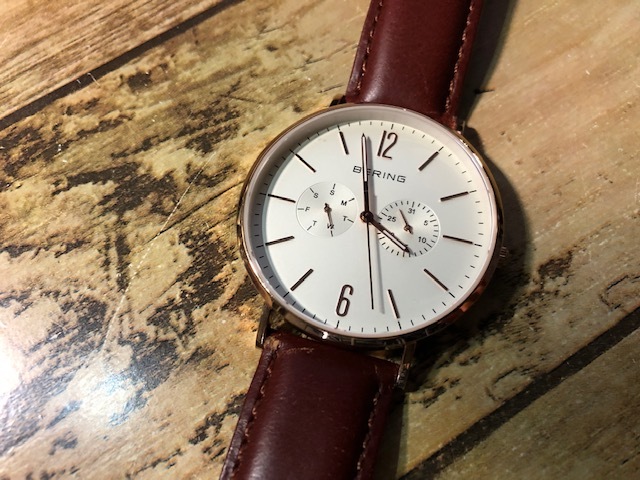 AK1027 本体美品 BERING ベーリング Classic Collection 14240-564 デイデイト Sapphire Crystal 純正革ベルト クオーツ メンズ 腕時計