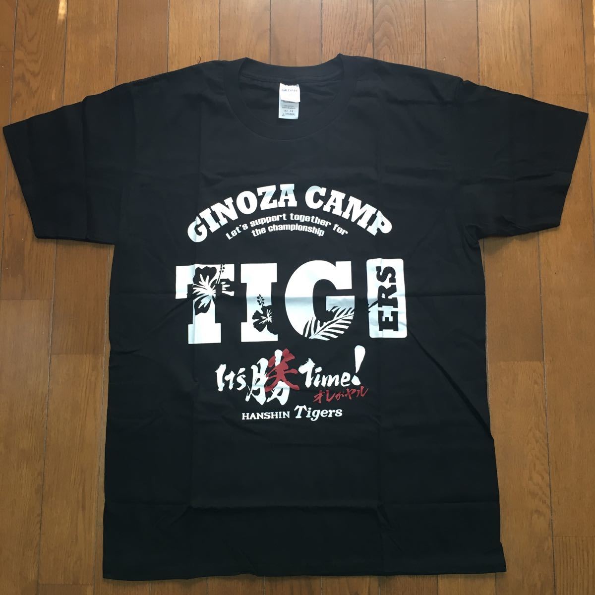 Y2657 阪神タイガースTシャツ_画像1