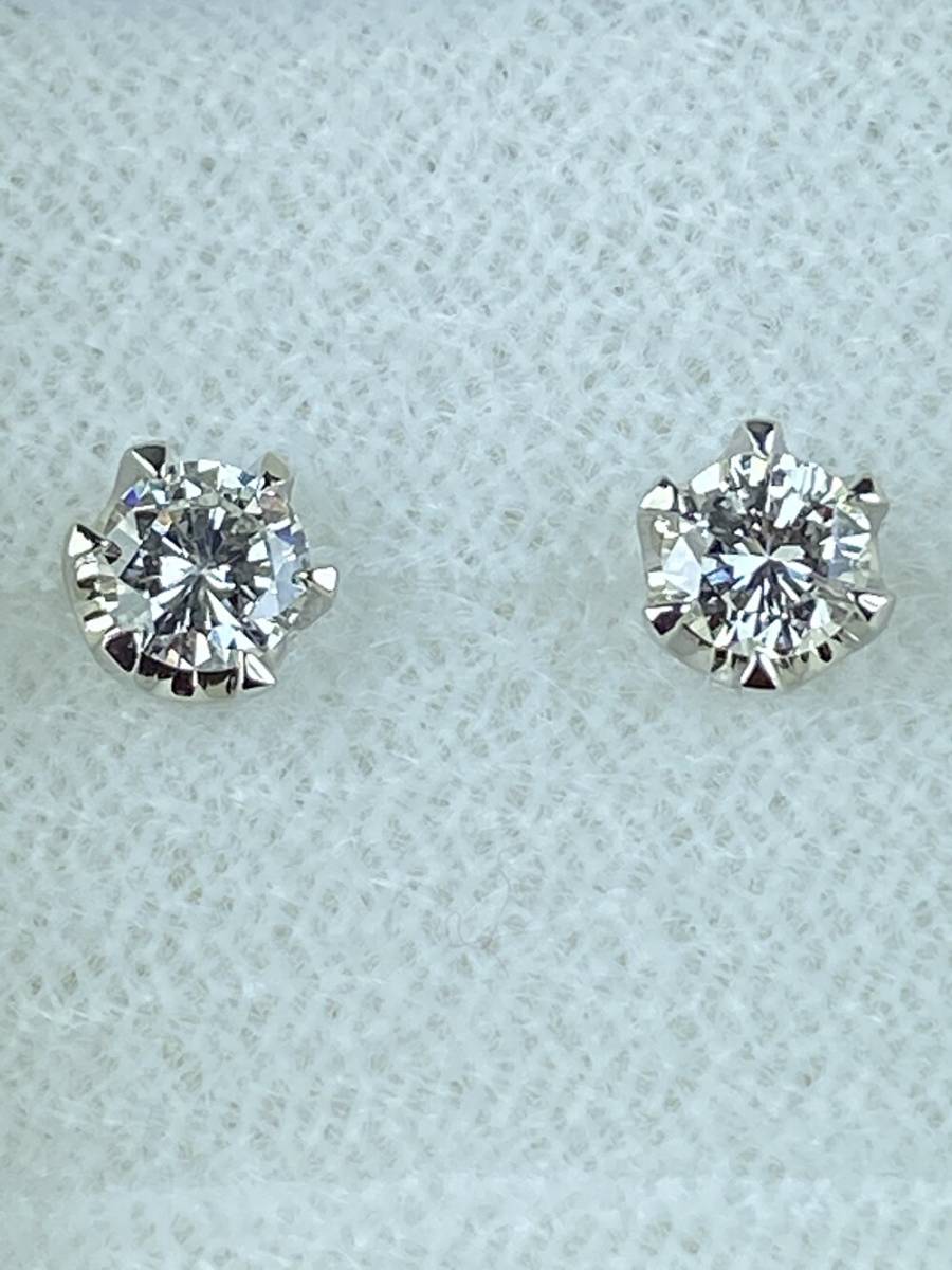 ☆新品/極美 ダイヤモンドピアス【0.172ct/G/VS-2/F＋0.160ct/H/VS-2/F】P.t900☆の画像1