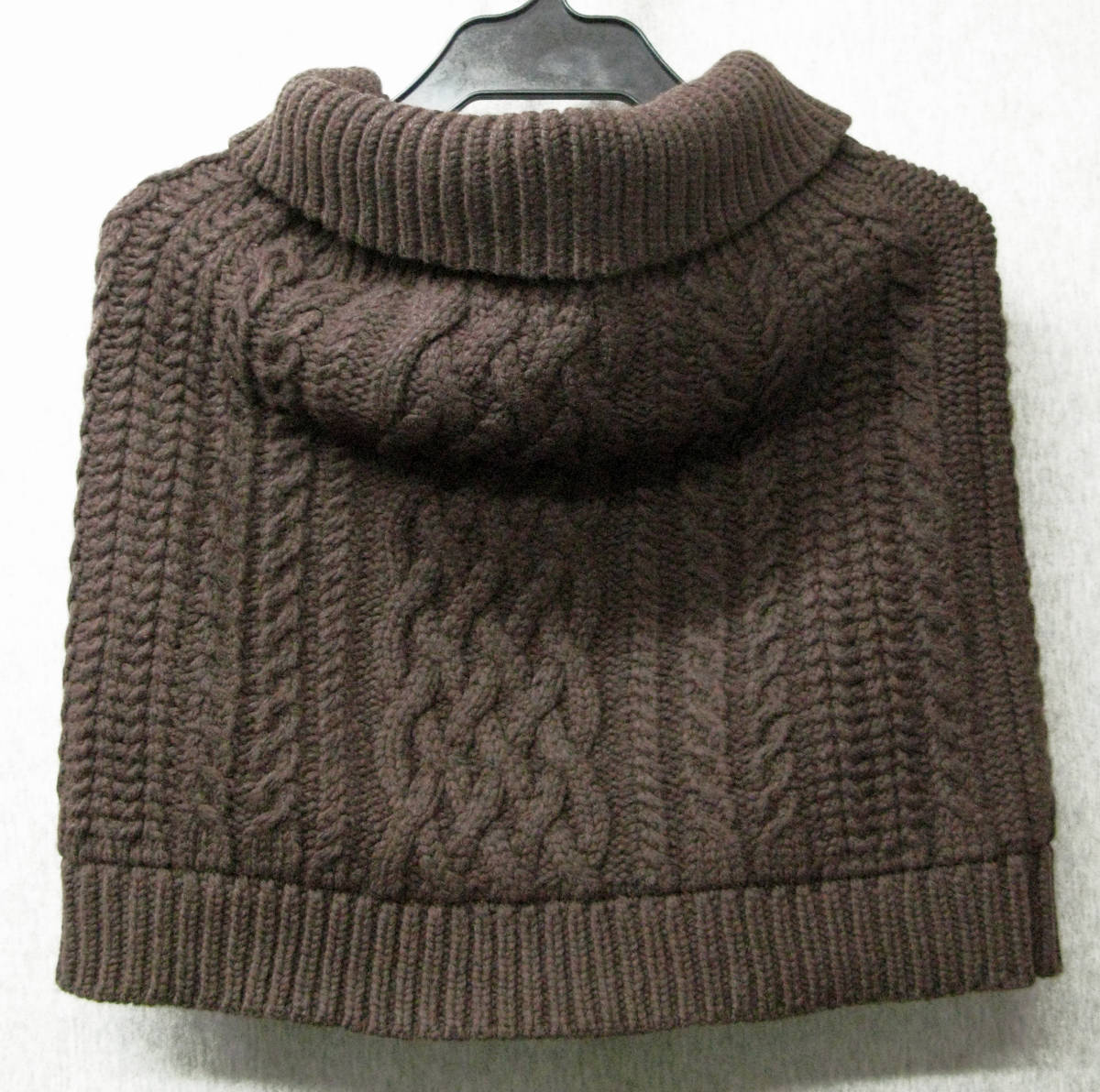 ワイズ ヨウジヤマモト：変形 ニット ストール （ セーター マフラー ポンチョ マント Yohji Yamamoto Y's Knit Sweater
