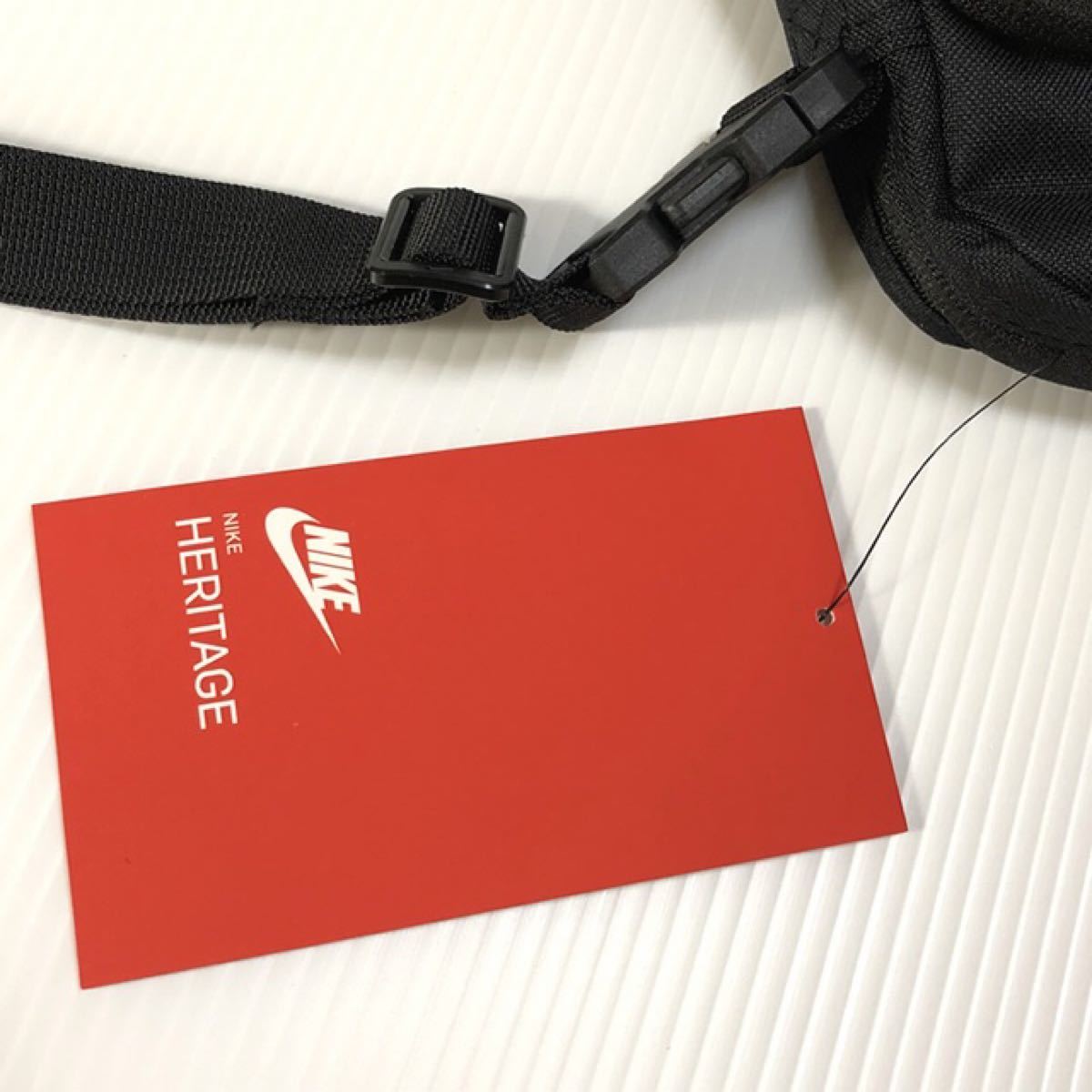 Paypayフリマ Nike ナイキ ゴールドロゴ Ba6344 ショルダーバッグ ブラック Paypayフリマ Nike ナイキ ゴールドロゴ Ba6344 ショルダーバッグ ブラック