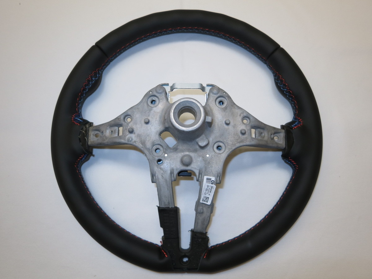 新品! F80 F82 M3 M4 F30 F32 F20 F25 F15 BMW 純正 革 ステアリング ハンドル Mステッチ!! 管理番号(Q-7767)_画像8
