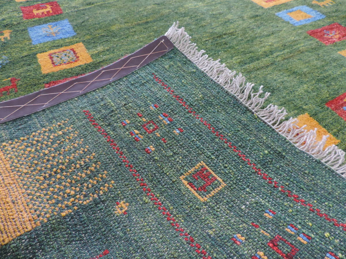 細かな密度の高級ギャッベ ギャベ 手織り ウール ギャッベの本場 シラーズ産 ラグサイズ 192cm×148cm カーペット 絨毯 【本物保証】