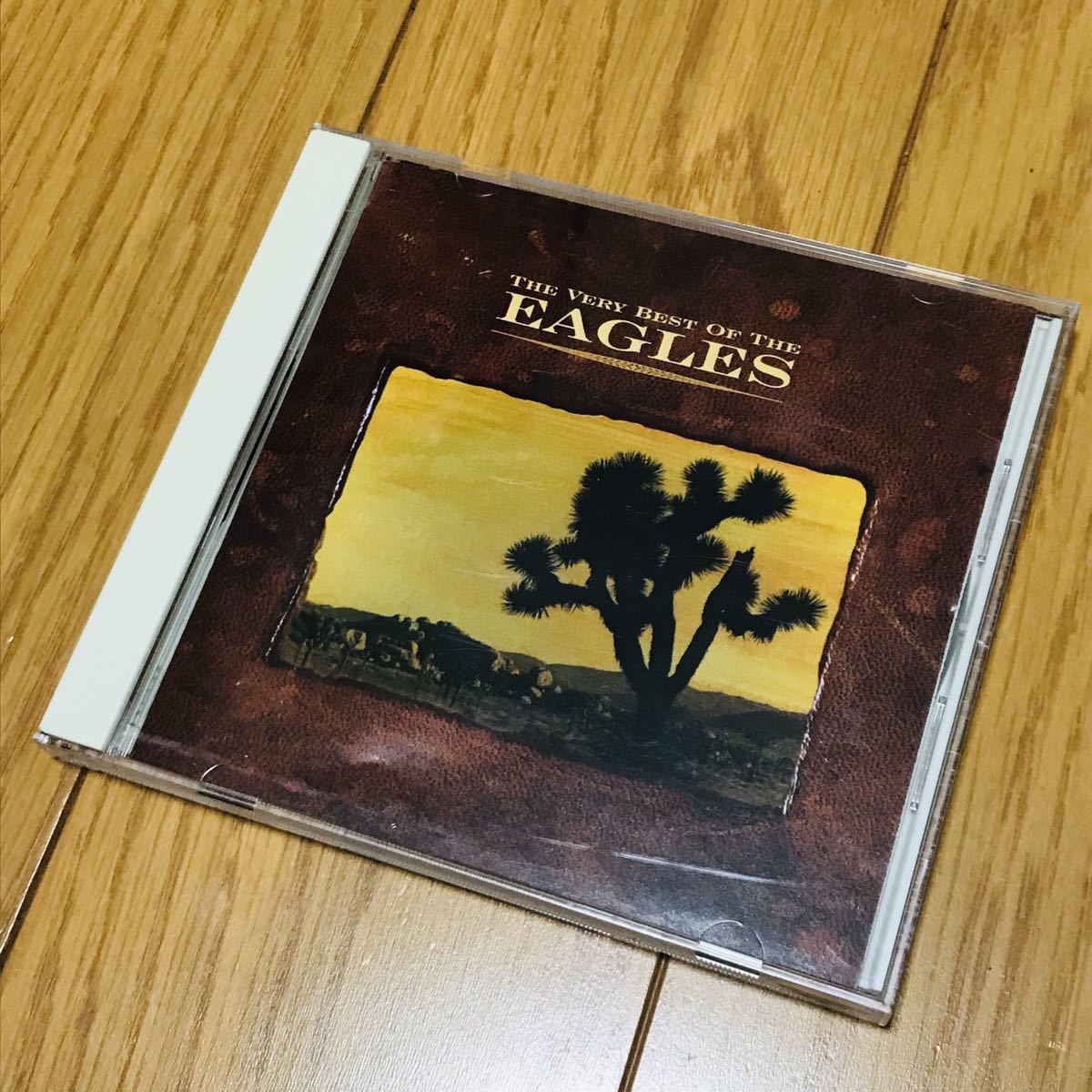 日本語歌詞付き　EAGLES ヴェリー・ベスト・オブ・イーグルス　CD THE VERY BEST OF THE EAGLES_画像1