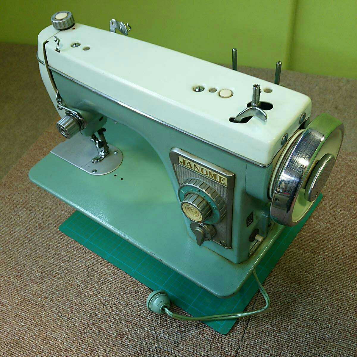 アンティークミシン JANOME ジャノメミシン MODEL-365 Sewing Machine