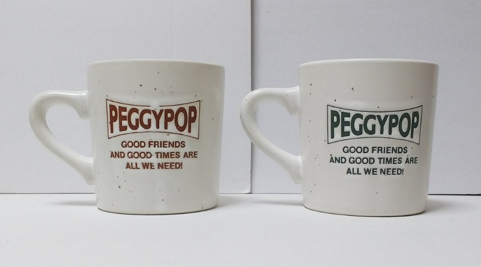 90s 消滅企業 山一證券 ペギーポップ マグカップ 茶色+緑色 計2点セット 箱付き 完品※未使用品/廃業企業物/非売品/1996年製造/サンリオ_釉薬のかかり方によりプリントにムラあり