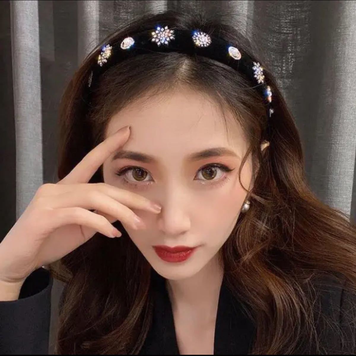 Paypayフリマ カチューシャ 大人気 ビジュー 付き ベロア 黒 ブラック 韓国風 オルチャン Paypayフリマ カチューシャ 大人気 ビジュー 付き ベロア 黒 ブラック 韓国風 オルチャン